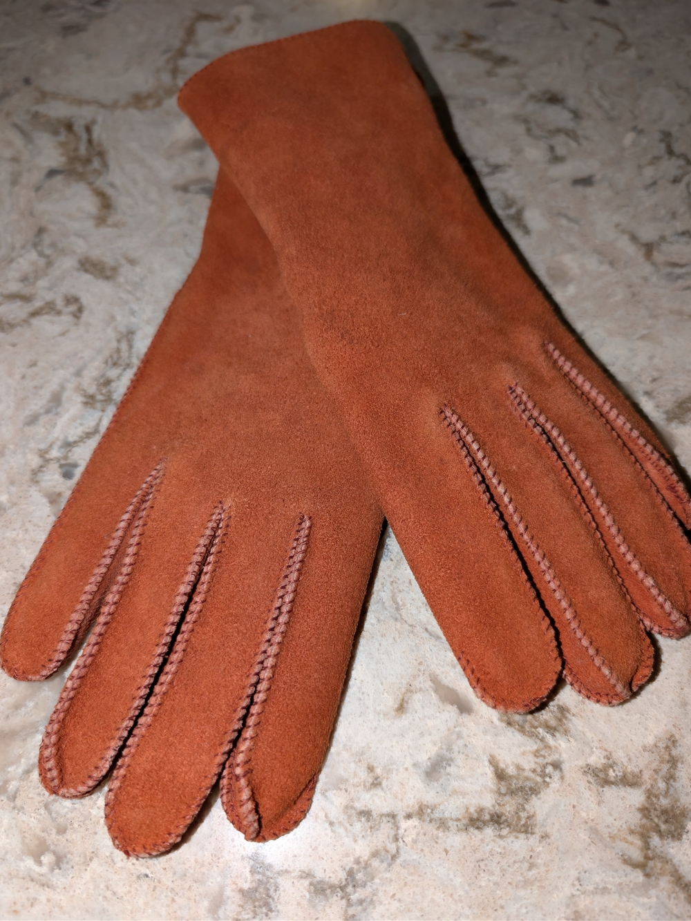 Vintage Women’s Leather Gloves in Rust Orange